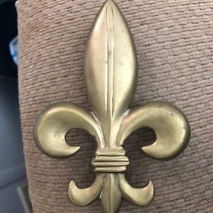 Metal, heavy door, knocker, fleur-de-lis